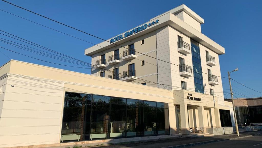 Hotel Imperio Cernavoda - 957