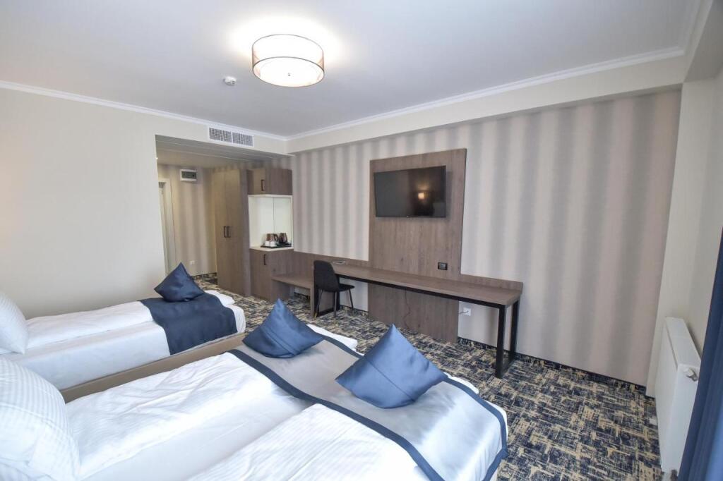 Hotel Imperio Cernavoda - 476