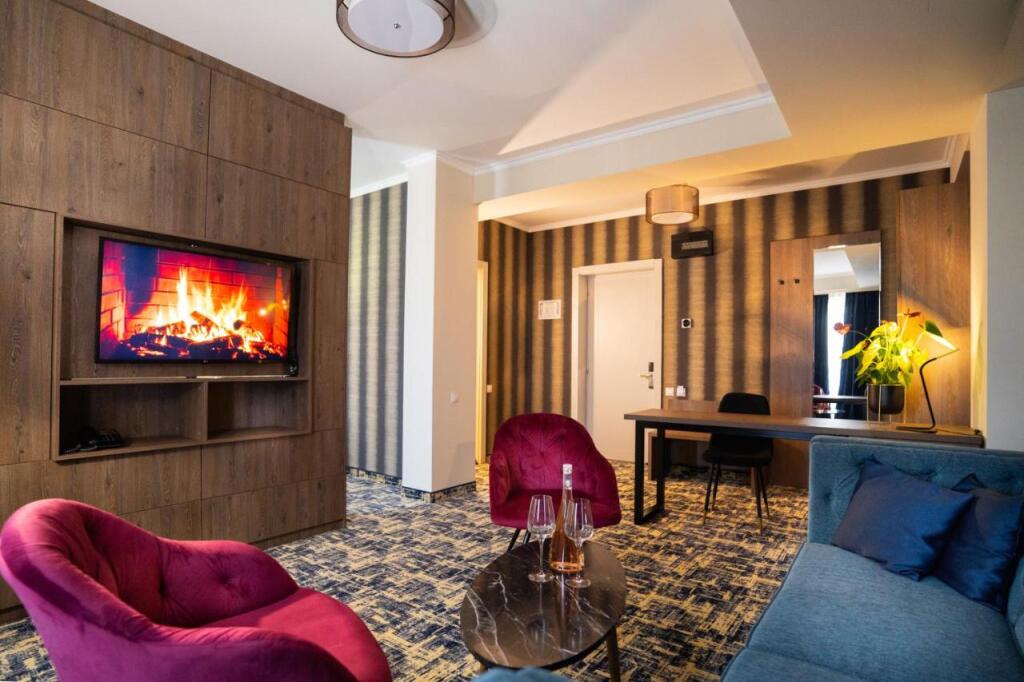 Hotel Imperio Cernavoda - 260