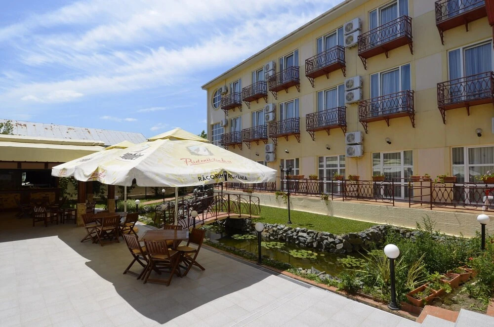 Hotel Intim - 595