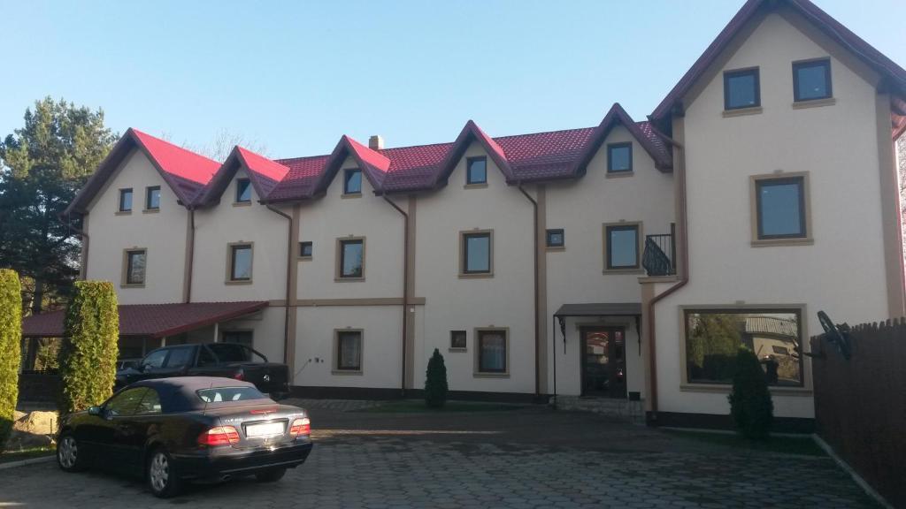 Hotel Intim - 743