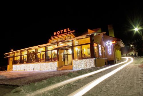 Hotel Lacu Rosu - 464