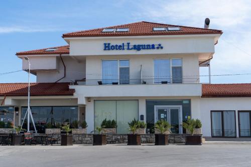Hotel Laguna - 480