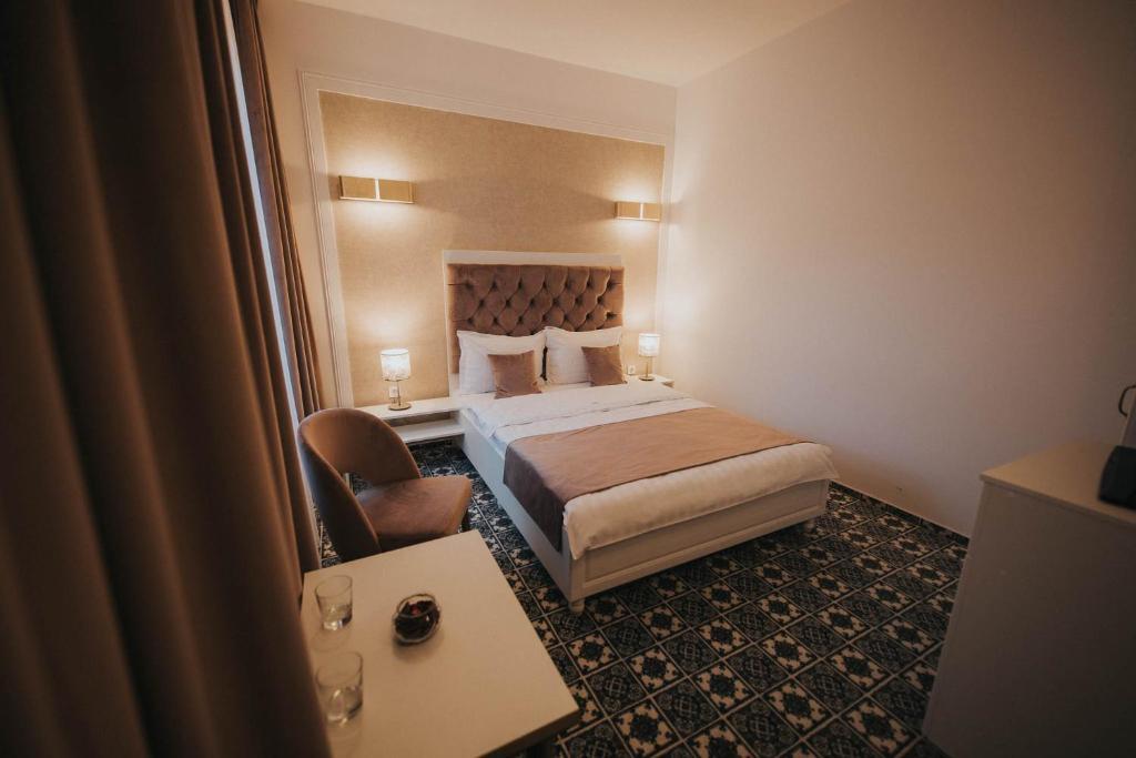 Hotel Marabella - 913