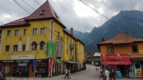 Hotel Marasesti - 975