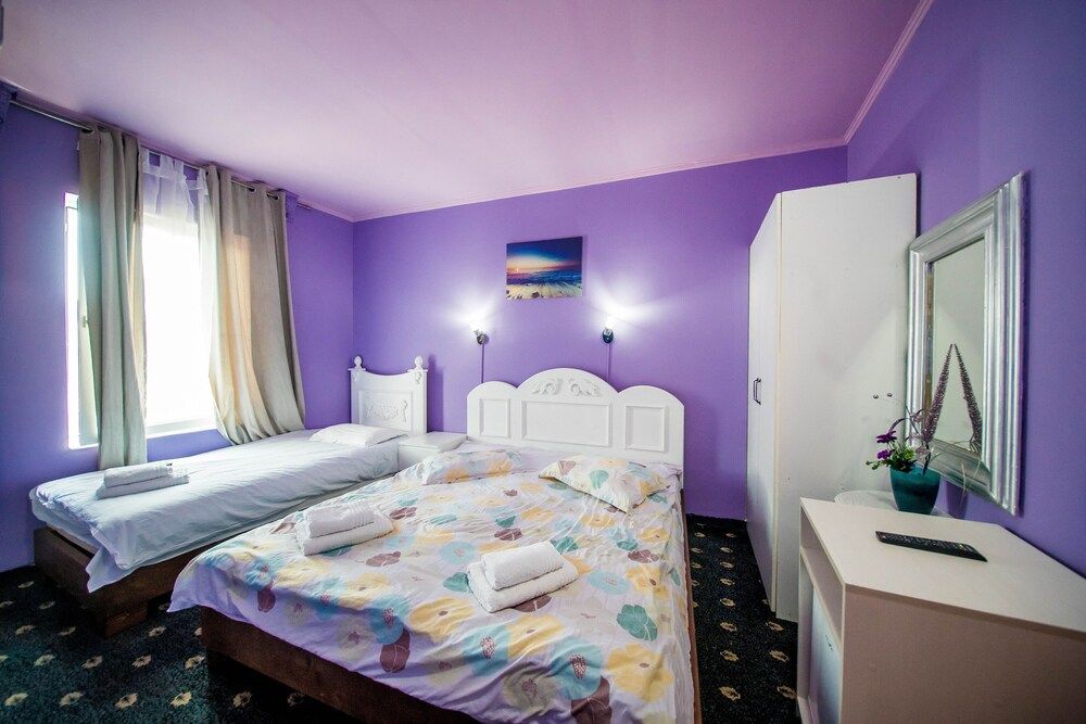 Hotel Darosy - 699