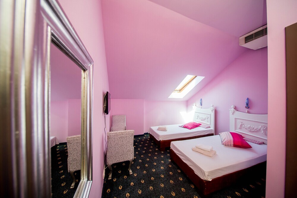 Hotel Darosy - 905