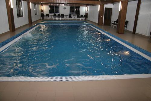Hotel Maryo Ema - 346