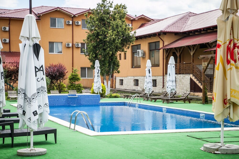 Hotel Mondial - 957