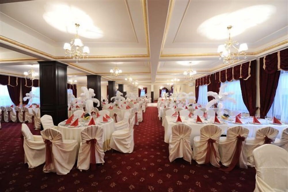 Hotel Mondial - 233