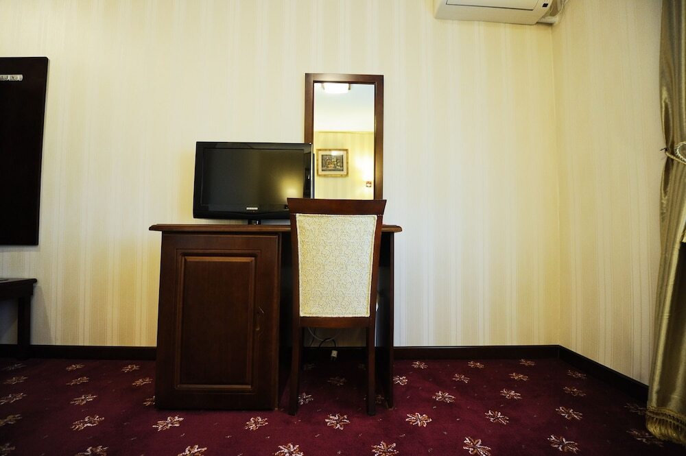 Hotel Mondial - 187
