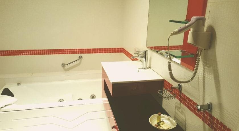 Hotel Mont Blanc - 691