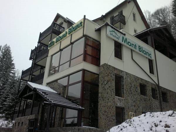 Hotel Mont Blanc - 958