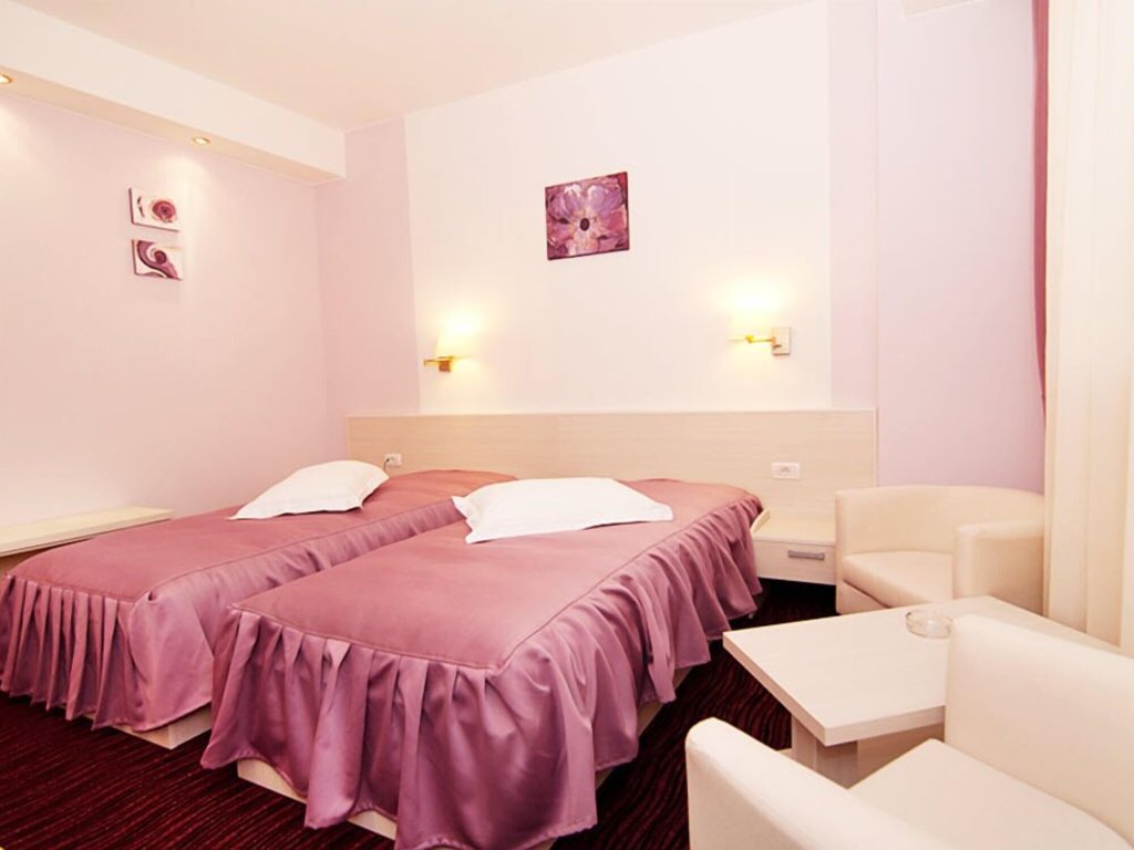 Hotel Nevis Wellness and Spa - 400