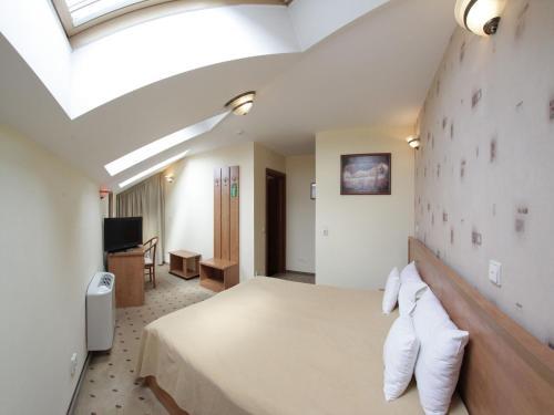 Hotel Oscar - 128