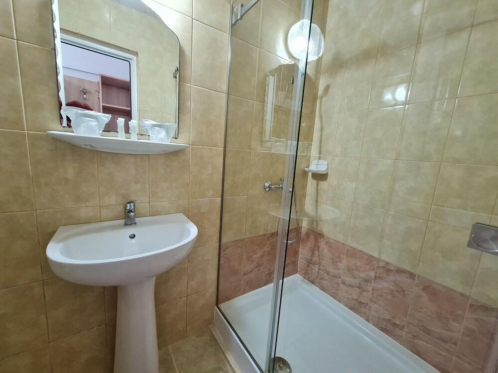 Hotel Ovidiu - 412