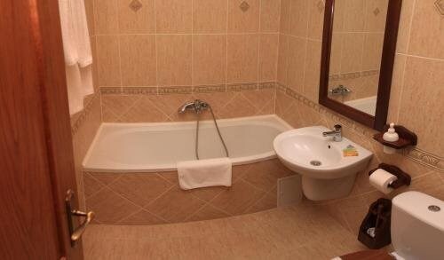Hotel Ozon - 831