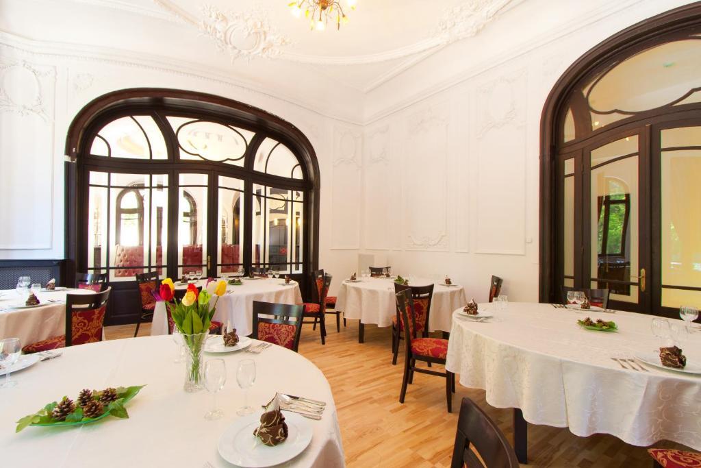 Hotel Palace - 203