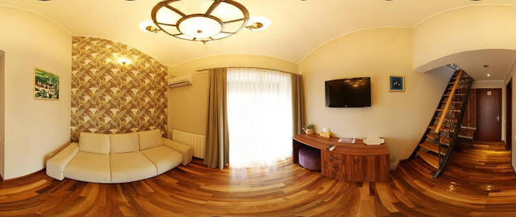 Hotel Papion - 253