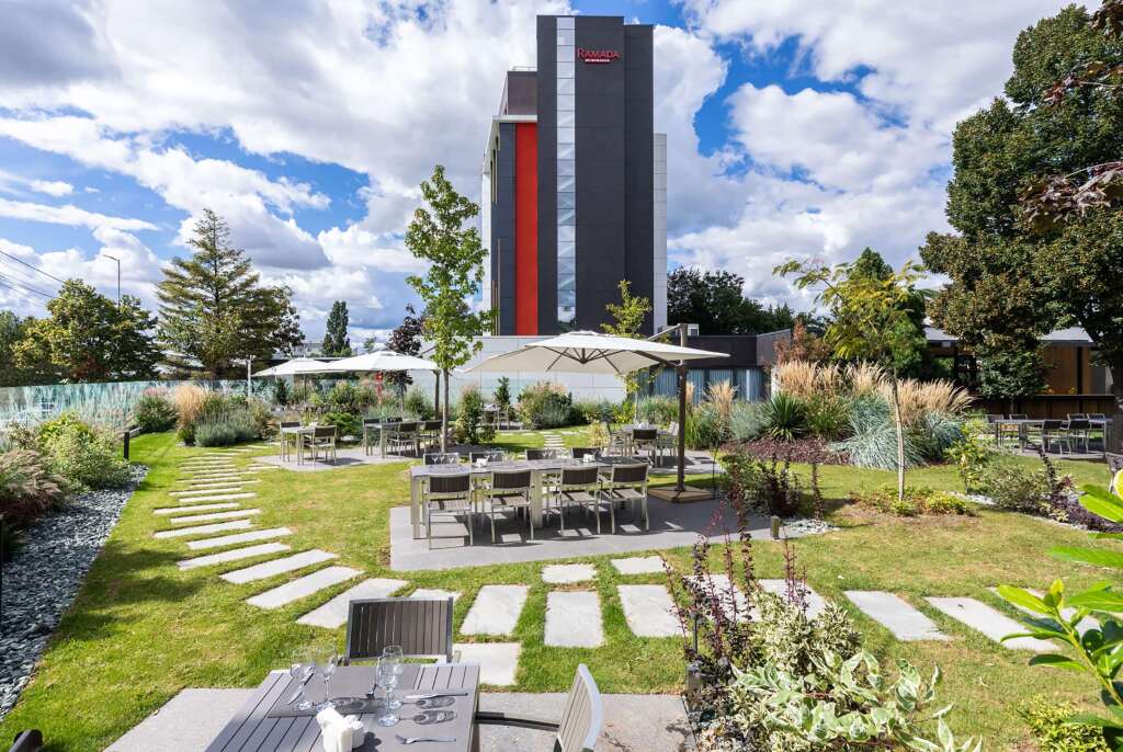 Ramada by Wyndham Slatina Parc - 945