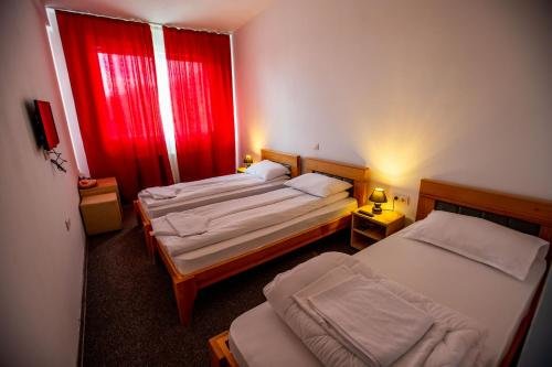 Hotel Perla - 302