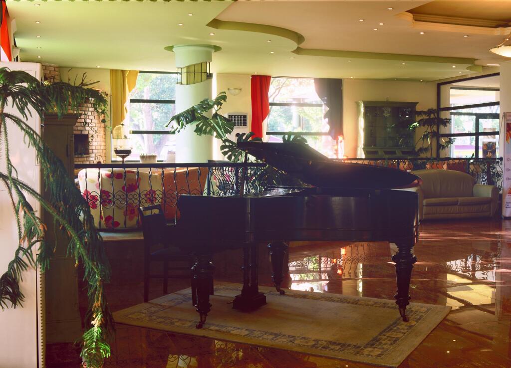 Hotel Perla - 945