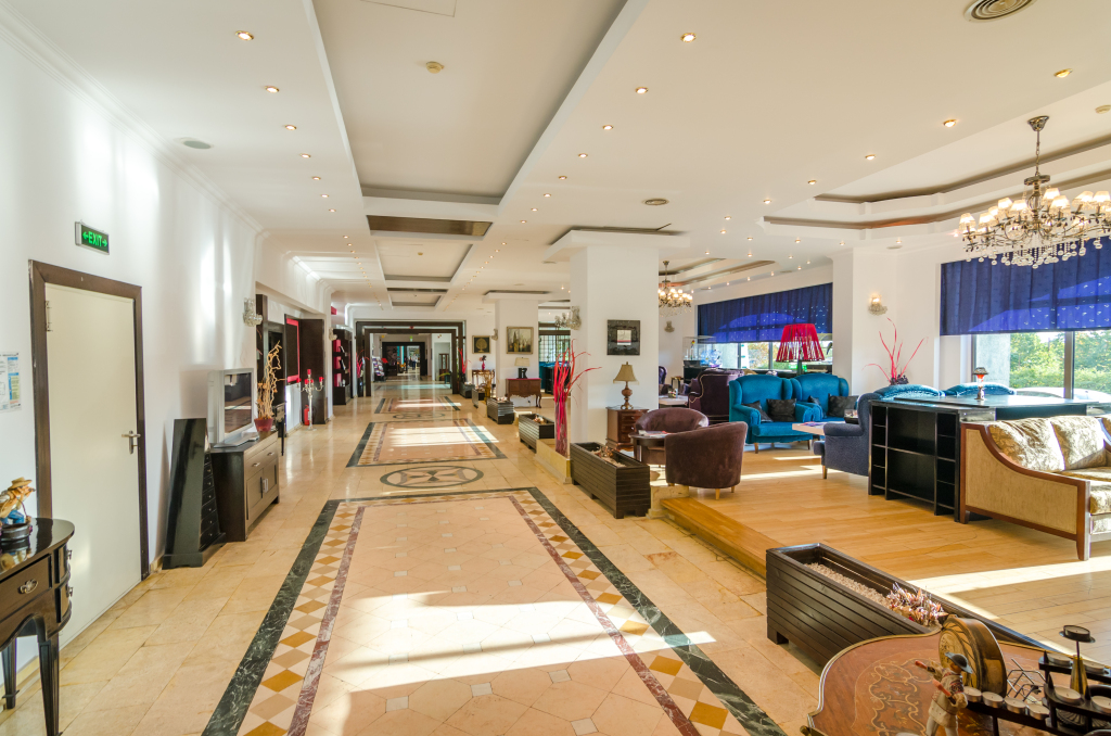 Hotel Phoenicia Express - 125