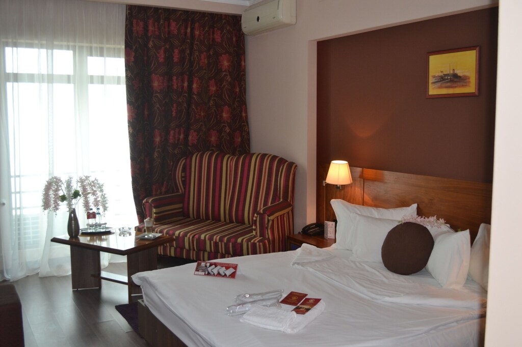 Hotel Phoenicia Express - 117