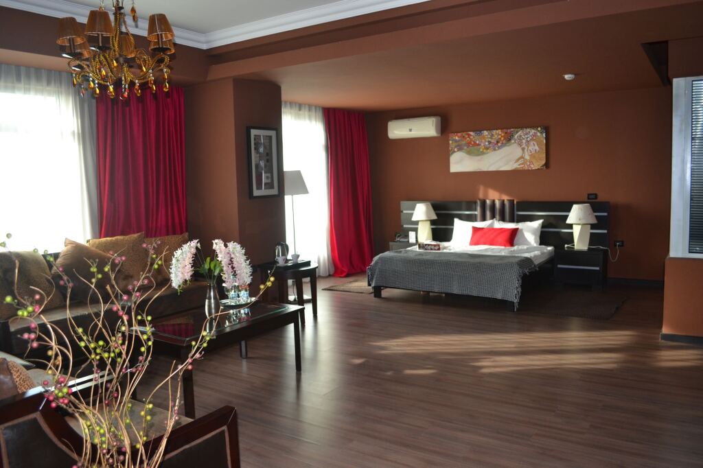 Hotel Phoenicia Express - 417