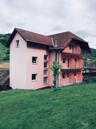 Hotel Poenita - 933