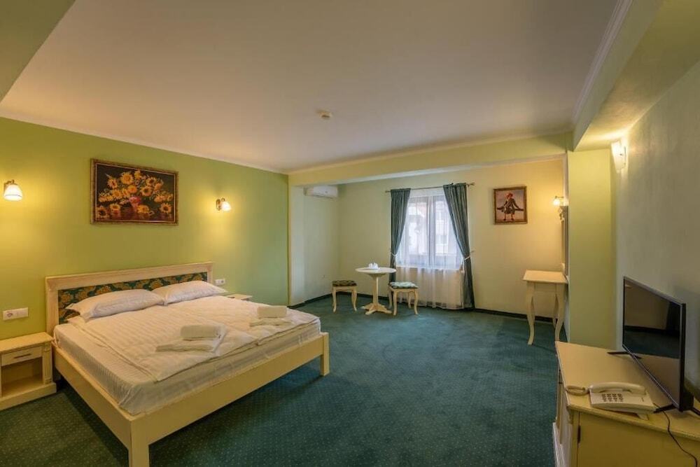 Hotel PrincesSophie - 682