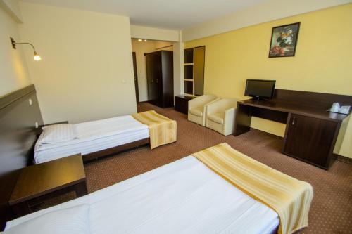 Hotel Restaurant Alesia - 746