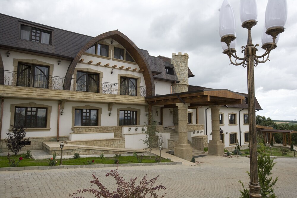 Hotel Restaurant La Castel - 519