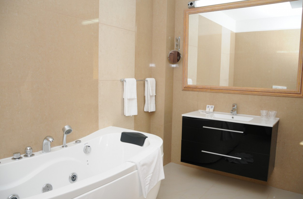 Hotel Rexton - 367