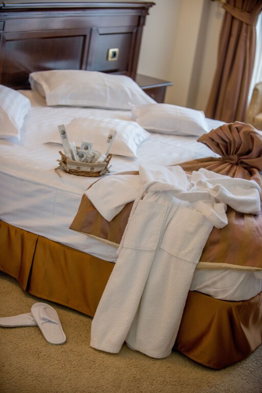Hotel Rexton - 786