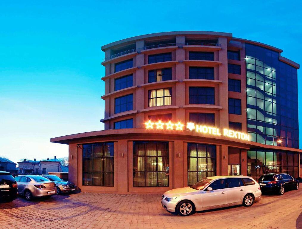 Hotel Rexton - 450