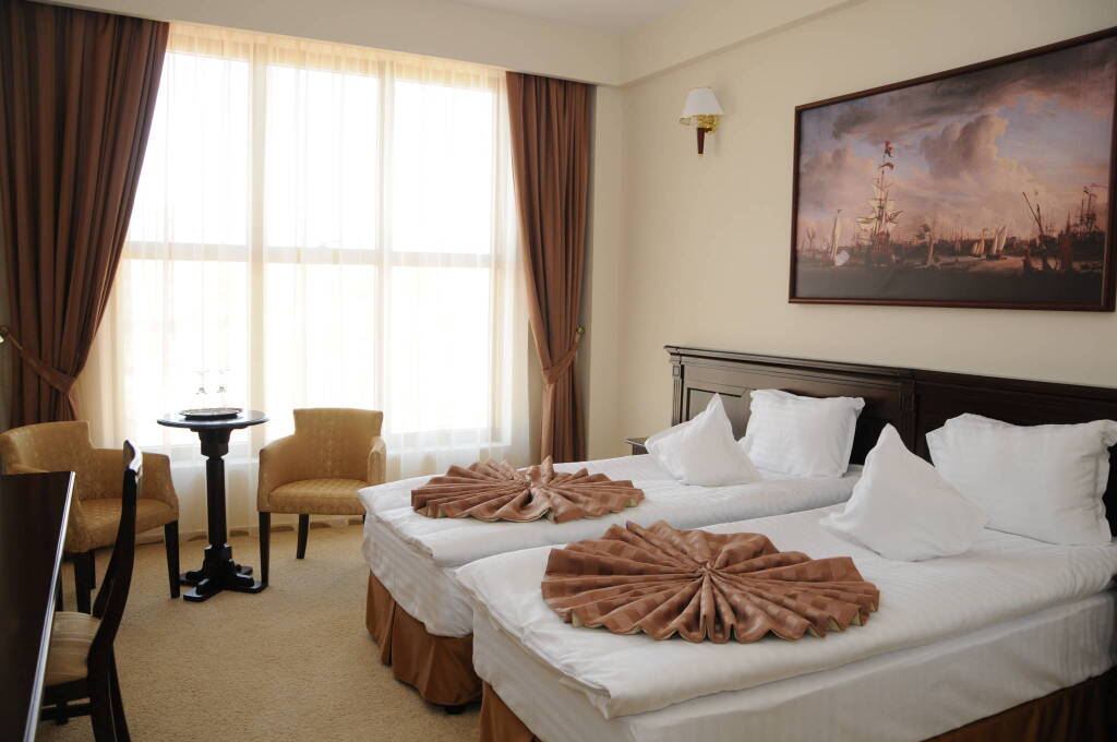Hotel Rexton - 179