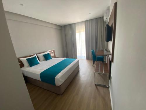 Hotel Rhodos - 444