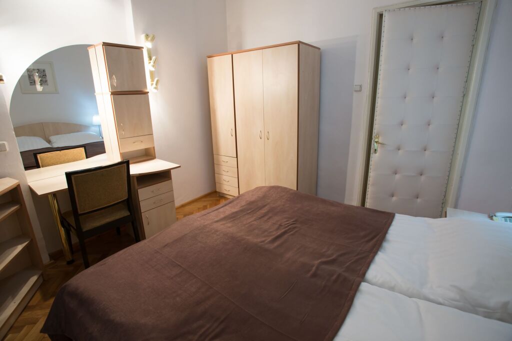 Hotel Rina Cerbul - 159