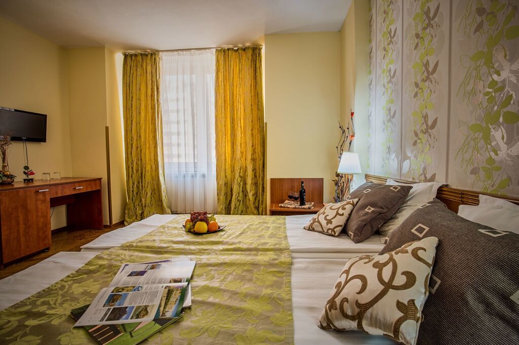 Hotel Rina Cerbul - 917