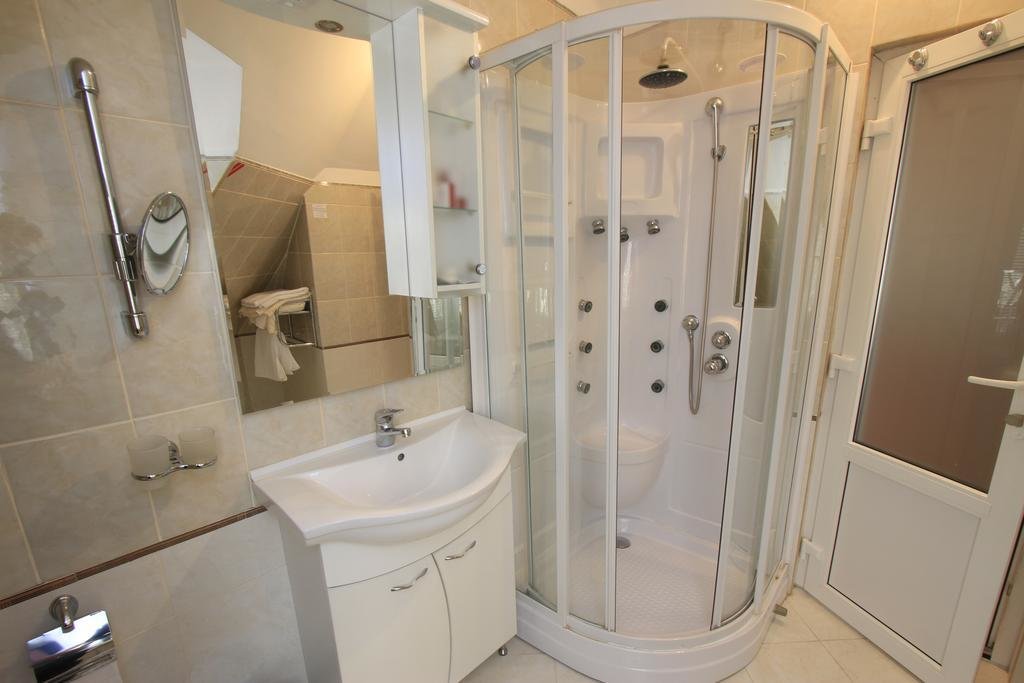 Hotel Rina Cerbul - 869
