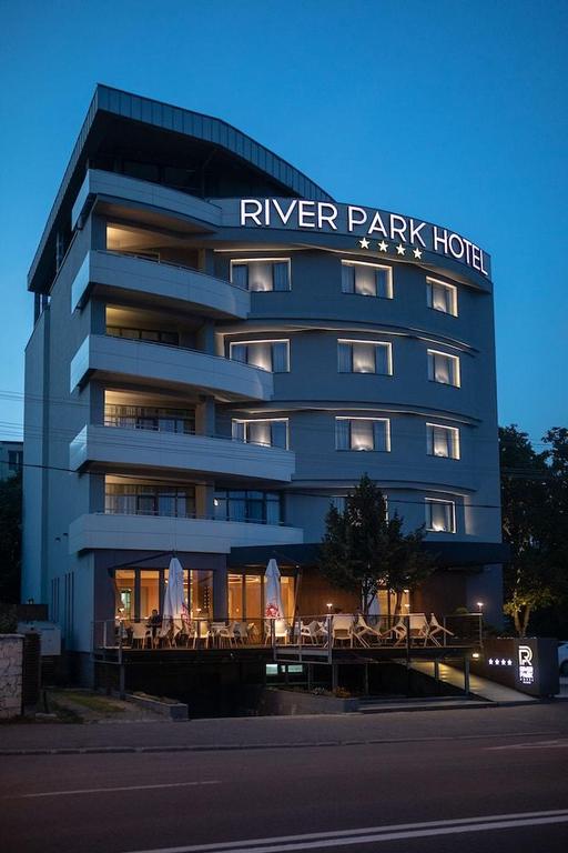 Hotel River Park - 995