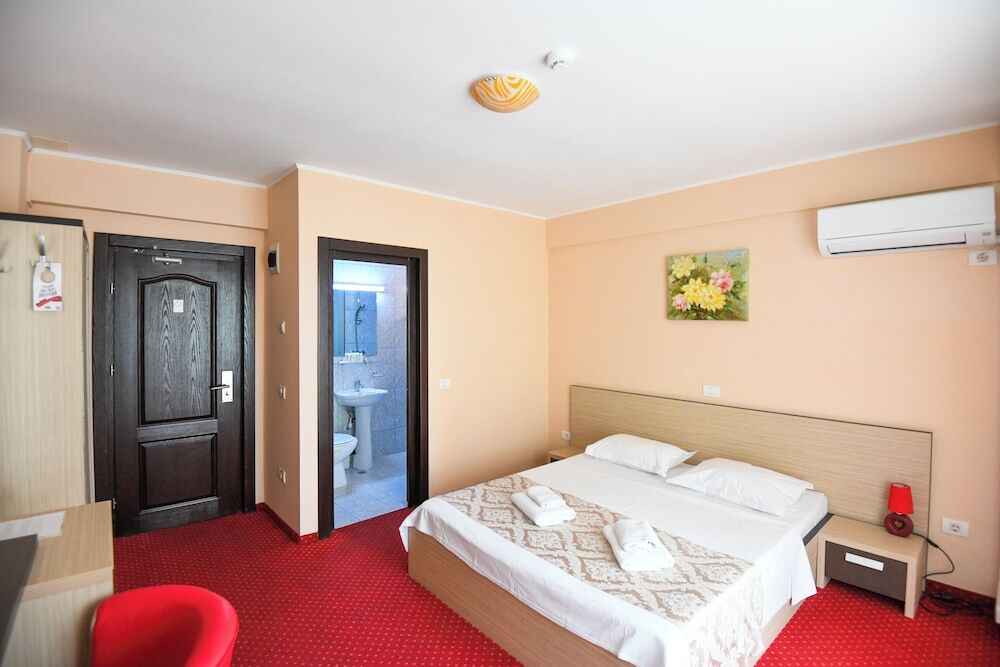 Hotel Romantic - 399