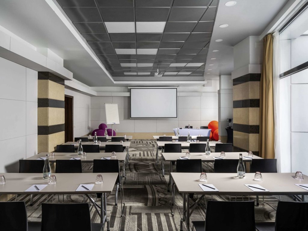 Mercure Bucharest Unirii - 975