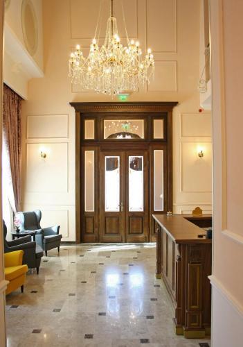 Hotel Saint Germain - 73
