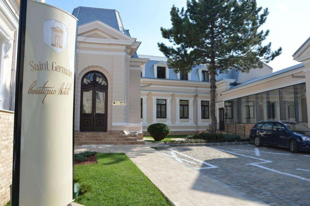 Hotel Saint Germain - 943