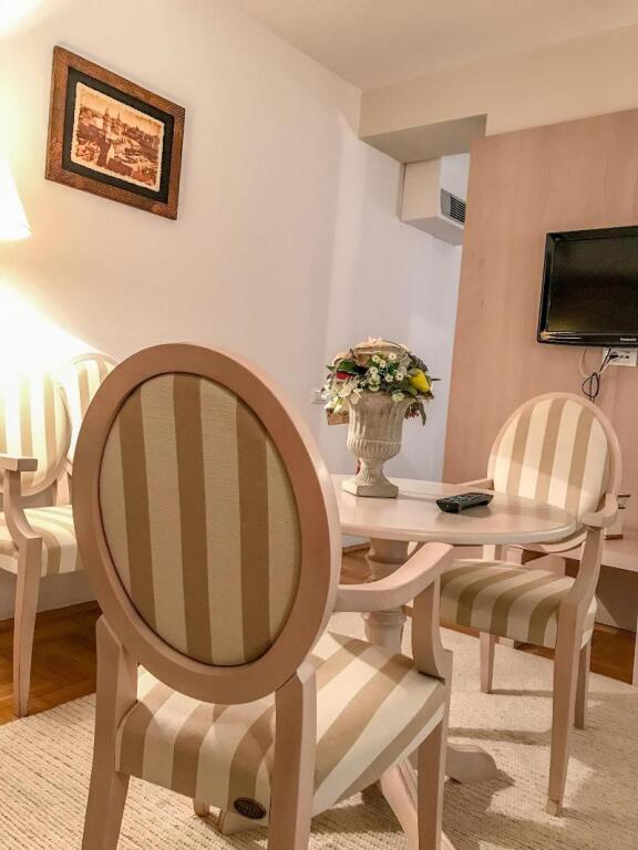 Hotel Satu Mare City - 881