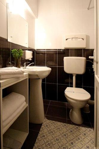Hotel Select - 352