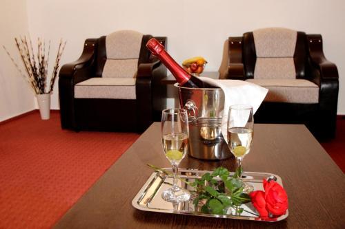 Hotel Select - 168