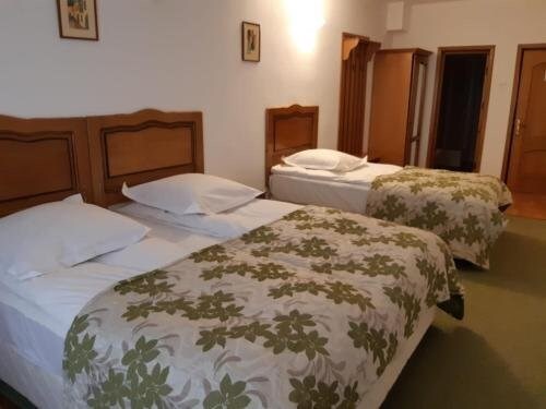 Hotel Siesta - 181